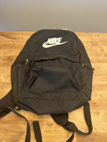 NEW NIKE HERITAGE BLACK BACKPACK BOOK BAG STYLE DC4244-010