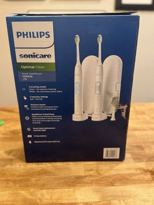 Brand New Philips Sonicare Optimal Clean 2-Pack HX6829 White Toothbrushes