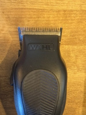 WAHL 2-in-1 Hair Clipper & Detail Trimmer Kit w/ Hard Case- Multiple Attachments