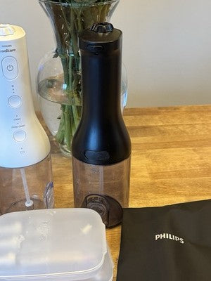 Philips Sonicare Cordless Power Flosser Duo White Black + New Heads Excellent