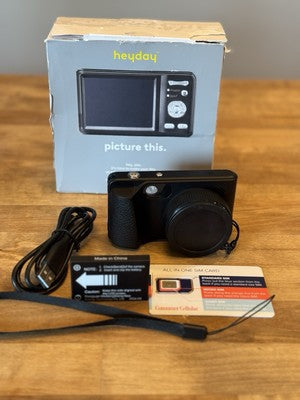 HEYDAY 8MP~4K VIDEO~16X DIGITAL ZOOM~2.8" LCD SCREEN DIGITAL CAMERA W/ SIM CARD