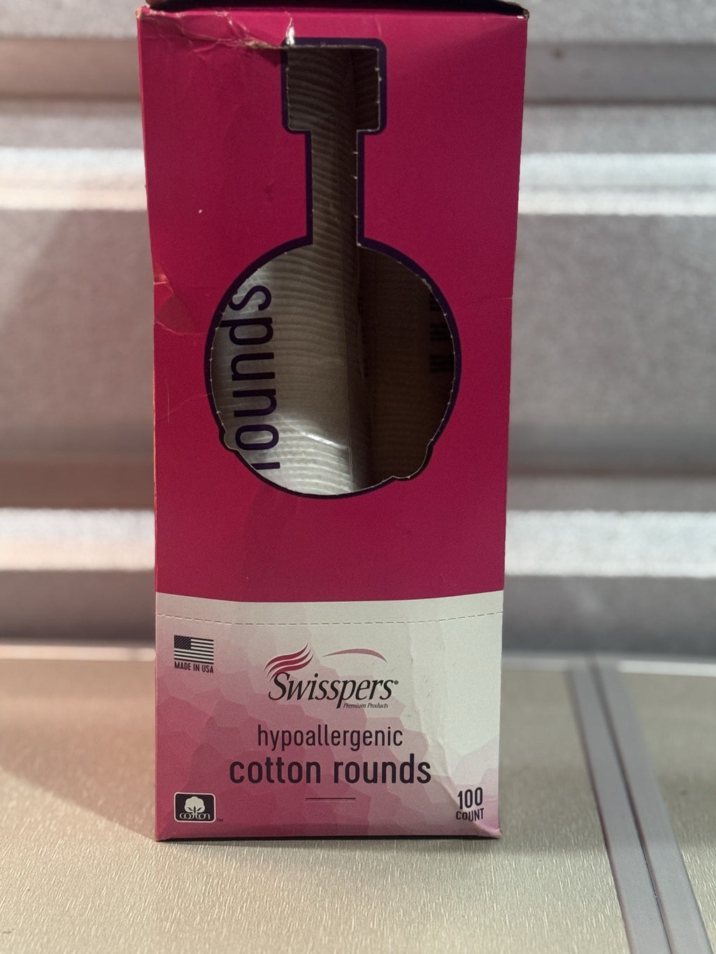 3X 100 Ct SWISSPERS Hypoallergenic Prem 100% Cotton Beauty Round - Total 300 Pad